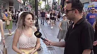 Dilruba Kayserilioğlu, İzmir.