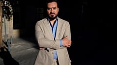 Alvise Pérez posa en Madrid el 13 de junio de 2024.