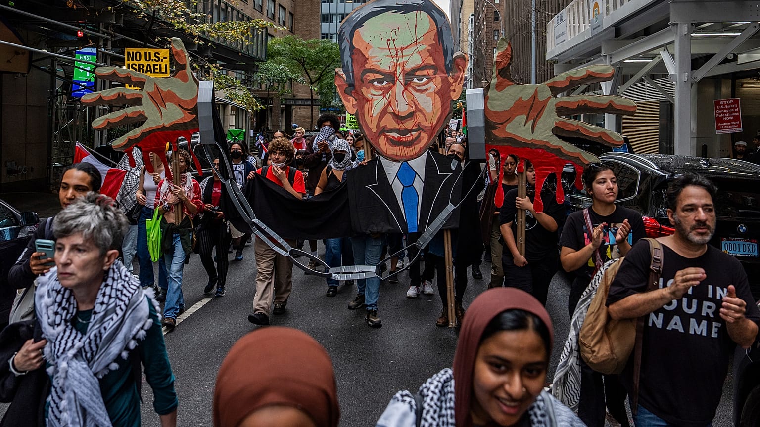 Milhares de pessoas protestam contra presença de Benjamin Netanyahu na Assembleia Geral da ONU