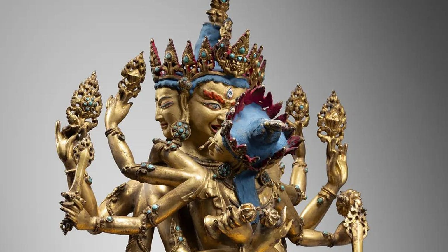 This exhibition is a unique celebration of 4000 years of Asian bronze, with masterpieces from India , China, Indonesia, Japan and Thailand