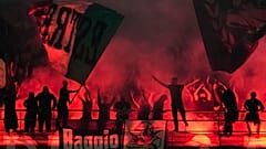 Οπαδοί της Μίλαν στο στάδιο Σαν Σίρο στο Μιλάνο, 22 Σεπτεμβρίου 2024