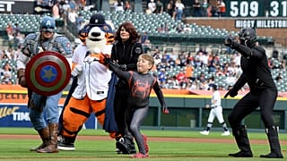 Detroit Tigers'ın Houston Astros ile oynayacağı beyzbol maçı öncesinde Comerica Park'taki Marvel Süper Kahramanlar Gecesi, 26 Ağustos 2023 