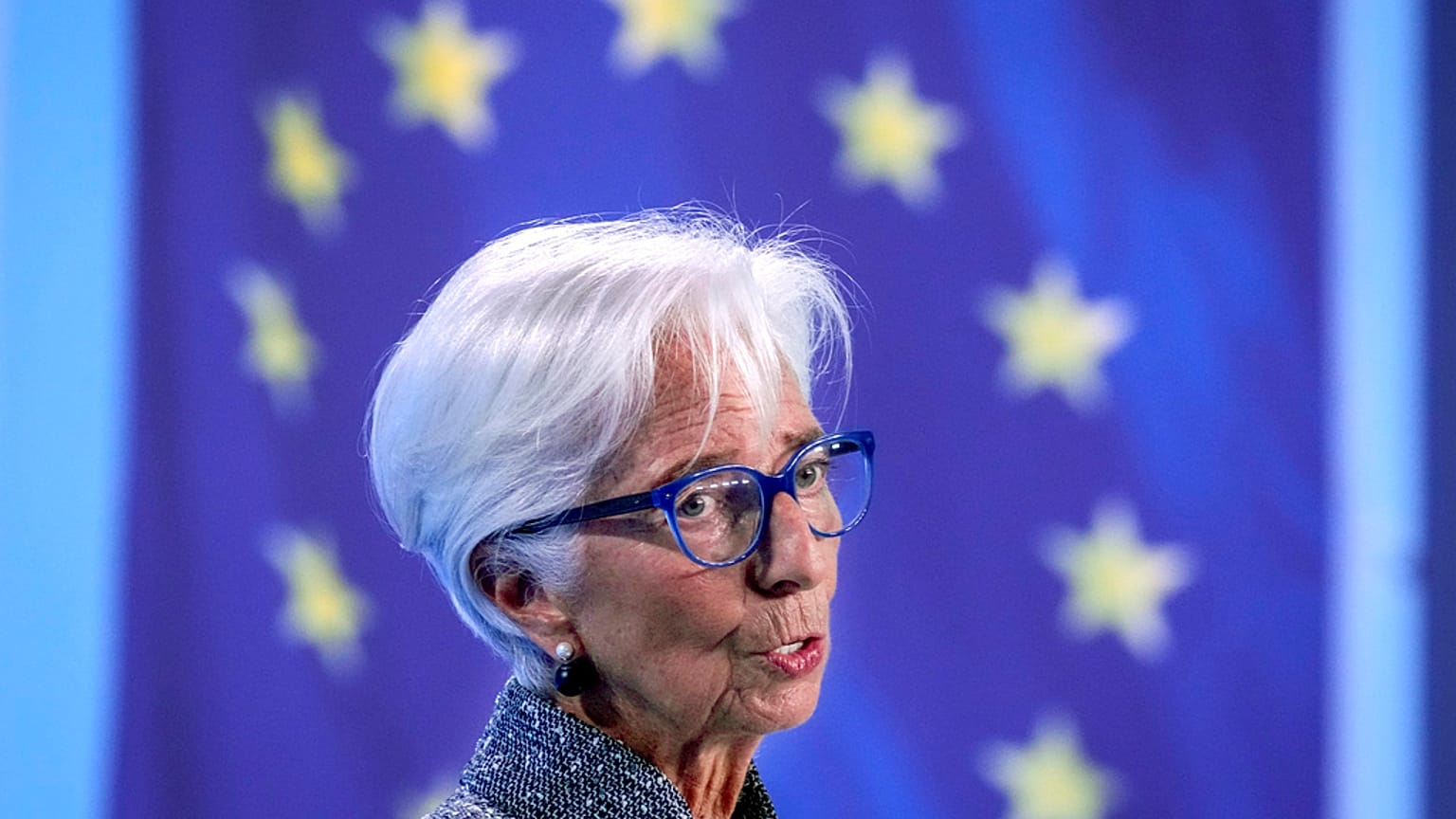 Die Präsidentin der Europäischen Zentralbank, Christine Lagarde, spricht während einer Pressekonferenz in Frankfurt, Deutschland, Donnerstag, 12. September 2024.