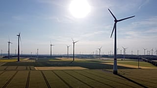 Marsberg, Almanya'daki rüzgar türbinleri. 15 Haziran 2022.
