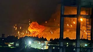 A bázis távoli képe a támadás során