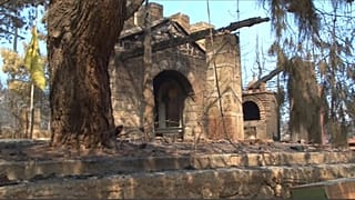 Η ΕΙΣΟΔΟΣ ΣΤΗΝ ΠΑΝΑΓΙΑ ΚΑΤΑΦΥΓΙΩΤΙΣΣΑ