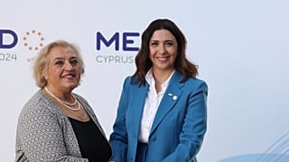 Η Υφυπουργός Εξωτερικών της Ελλάδας, Αλεξάνδρα Παπαδοπούλου και η Υφυπουργός Ευρωπαϊκών Θεμάτων της Κύπρου Μαριλένα Ραουνά