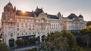 A Four Seasons Gresham Palace impozáns épülete 