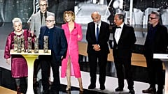 Michel Blanc francia színész-rendező (balról a harmadik) a Cesar-díj átadásán Párizsban 2021. március 12-én.
