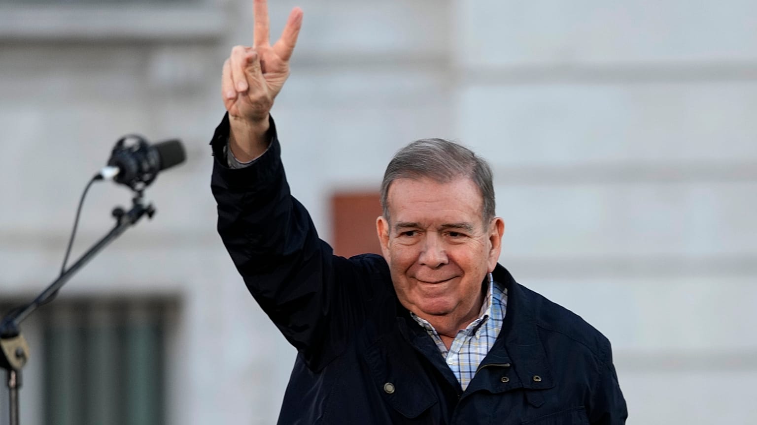 Edmundo González en Madrid.