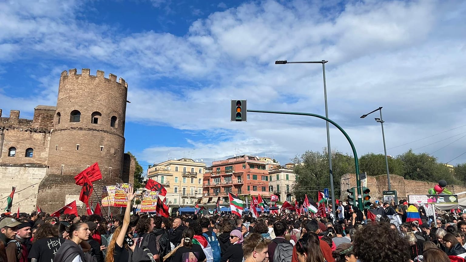 Manifestazione pro-Palestina a Roma