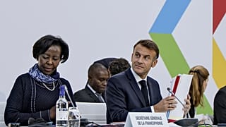 Der französische Präsident Emmanuel Macron nimmt an der ersten Arbeitssitzung des 19. Frankophoniegipfels in Paris teil, 5. Oktober 2024