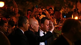 Tunus Cumhurbaşkanı Kays Said seçim sonuçlarını kutluyor, 7 Ekim 2024