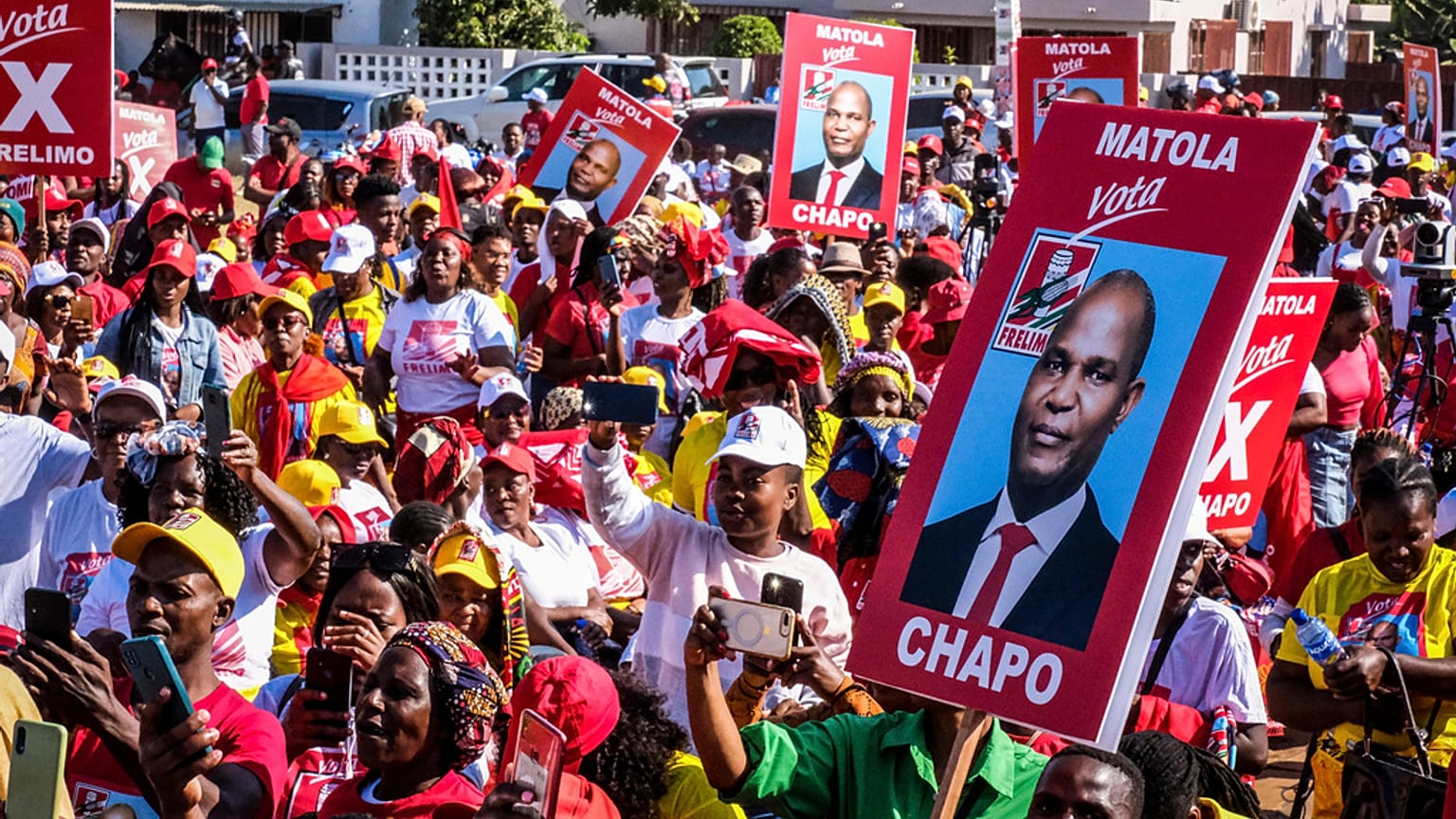 Frelimo está no poder há 49 anos