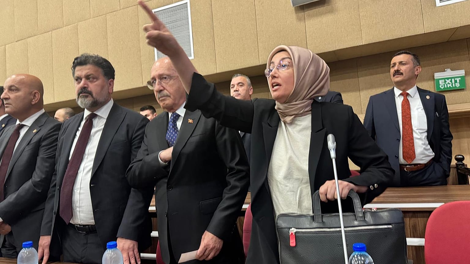 Ayşe Ateş, Sinan Ateş cinayeti davasının görüldüğü 32. Ağır Ceza Mahkemesi'nde, 2 Ekim 2024