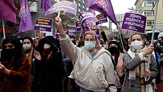 Mujeres en una protesta.