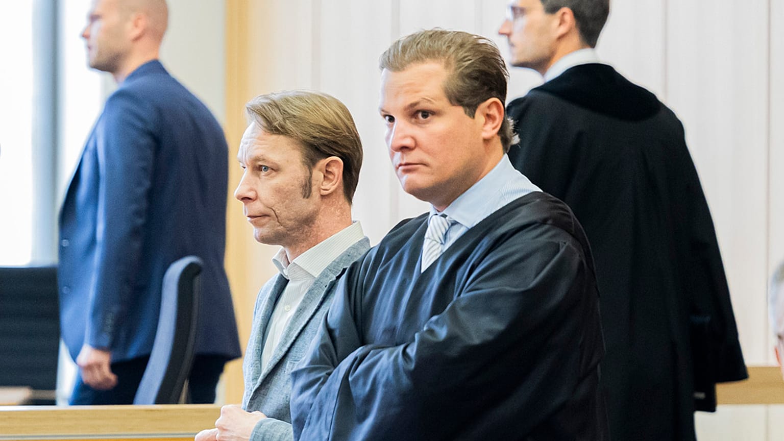 Christian Brueckner avec son avocat au tribunal le 8 octobre 2024