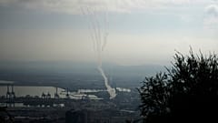 Η ισραηλινή αεράμυνα αναχατίζει ρουκέτα από τον Λίβανο πάνω από την Χάιφα