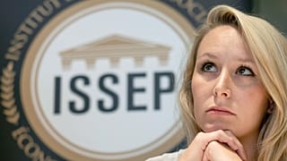 Marion Marechal, Lyon'da Sosyal Bilimler, Ekonomi ve Politika Enstitüsü'nün (ISSEP) açılışını yaparken, 22 Haziran 2018