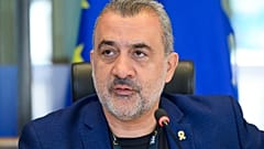 Ο Λουκάς Φουρλάς