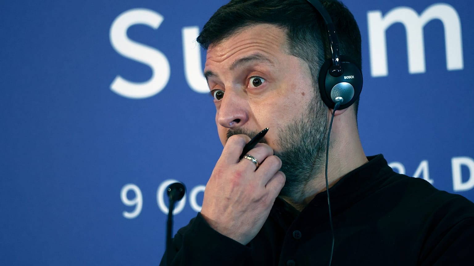 Volodimir Zelenszkij ukrán elnök sajtóértekezleten vesz részt Dubrovnikban 2024. október 9-én
