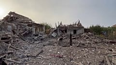 منازل دمرت في زاباروجيا، أوكرانيا