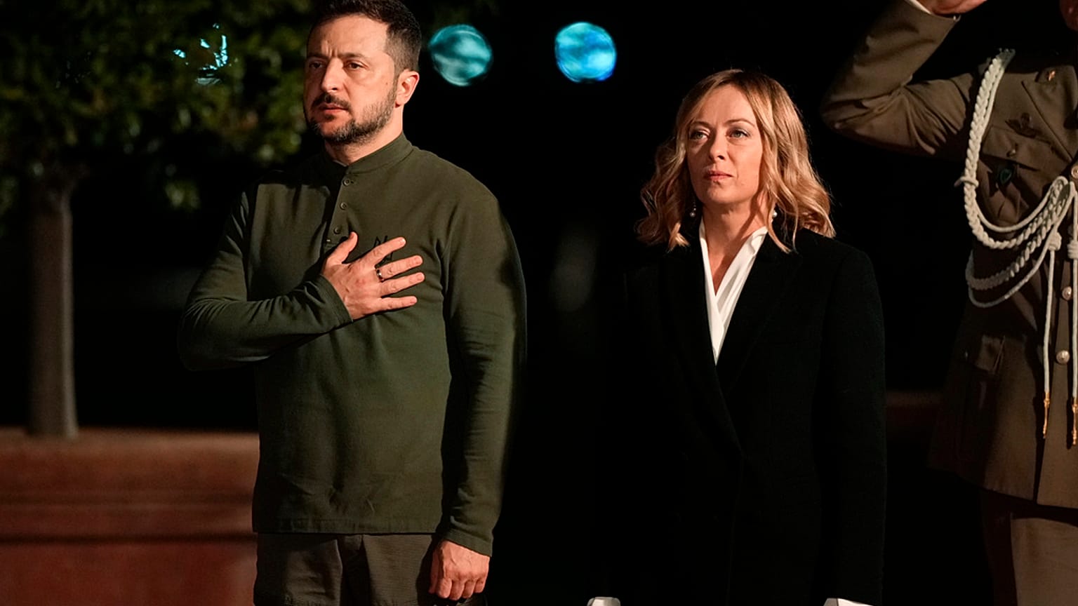 Il presidente ucraino Volodymyr Zelensky e la premier italiana Giorgia Meloni, Roma, 10 ottobre 2024.