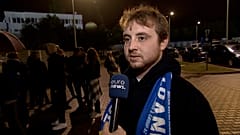 Izraeli szurkoló a budapesti Bozsik stadion előtt