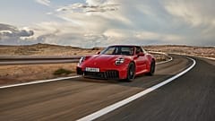  Yeni Porsche 911 yolda