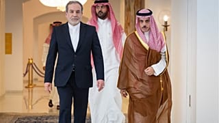 ملاقات عراقچی با وزیر خارجه عربستان