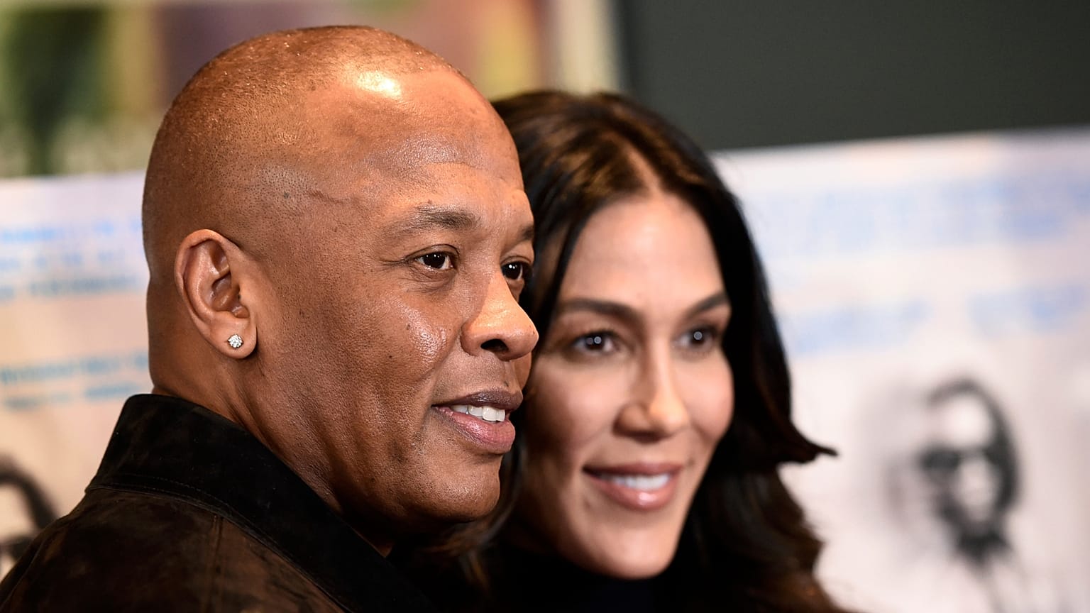 Dr. Dre 2016 yılında eski eşi Nicole Young ile poz veriyor