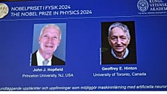 John Hopfield y Geoffrey Hinton, en la imagen, reciben el Premio Nobel de Física 2024, anunciado en una rueda de prensa en la Real Academia Sueca de las Ciencias en St.