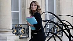 Die französische Regierungssprecherin Maud Bregeon trifft zur wöchentlichen Kabinettssitzung im Elysee-Palast ein, Donnerstag, 10. Oktober 2024 in Paris.