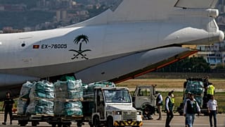 وصول المساعدات الطبية السعودية في مطار بيروت الدولي، لبنان، الأحد 13 أكتوبر 2024.