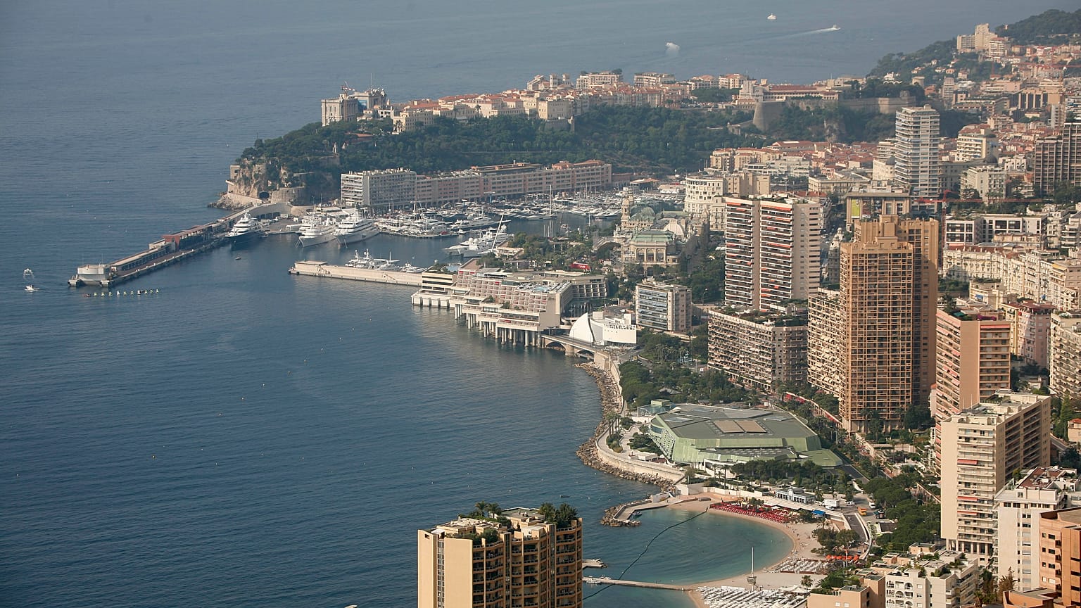 Vue aérienne de Monaco, le 17 juin 2011