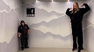 Illusion d'optique au musée Paradox de Stockholm