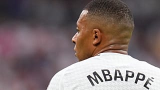 Kylian Mbappé del Real Madrid en el partido de fútbol de La Liga española entre el Real Madrid y el Valladolid en el estadio Santiago Bernabéu en Madrid, España