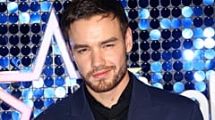 O cantor Liam Payne posa para os fotógrafos à chegada à Global Gift Gala, em Londres, a 7 de março de 2019.