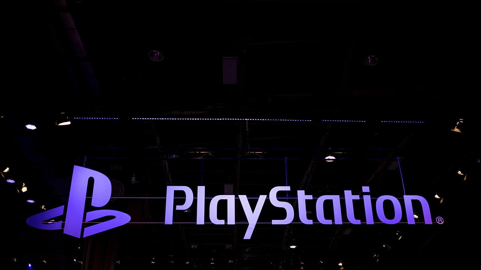Il logo della PlayStation, la console per videogiochi prodotta da Sony Computer Entertainment dal 1994 al 2006