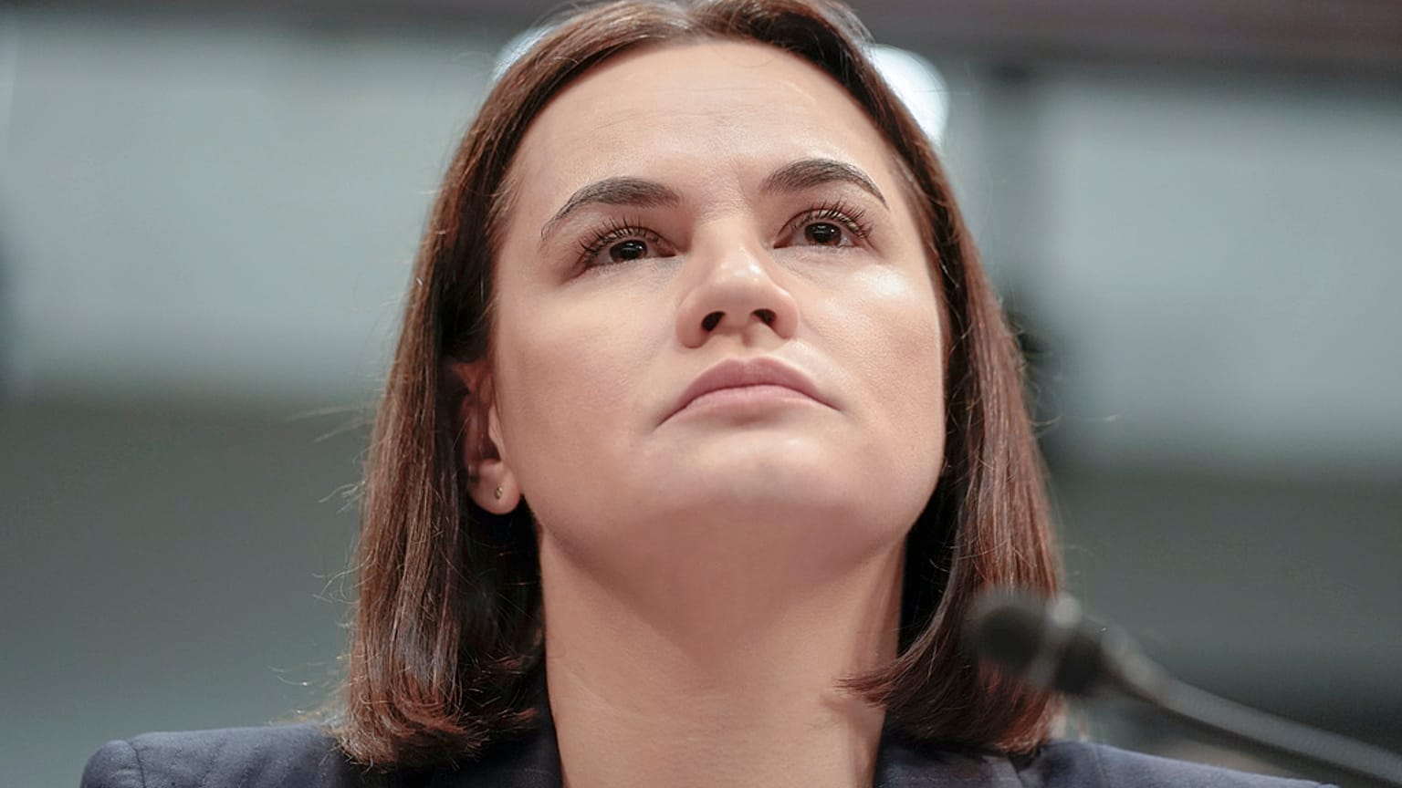 Swjatlana Zichanouskaja ist die größte Herausforderin des belarussischen Präsidenten Alexander Lukaschenko. Mit Euronews sprach sie über ihren Kampf aus dem Exil.