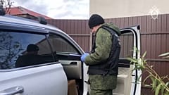 Orosz nyomozók a tett helyszínén