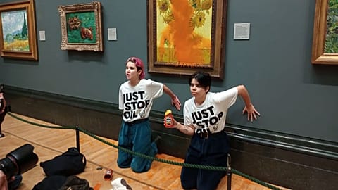 UK’s National Gallery bans liquids after activists' attacks on artworks 