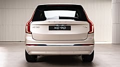 Bu arşiv fotoğrafta, Volvo XC90 model bir araç görülüyor