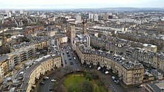 O papel de parede elétrico está a ser testado em apartamentos em Glasgow, na Escócia.