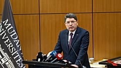 Adalet Bakanı Yılmaz Tunç, Mudanya Üniversitesi'nin 2024-2025 Akademik Yılı Açılış Töreni'nde açıklamalarda bulunuyor, 10 Ekim 2024