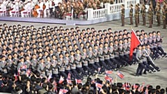 Parade nordkoreanischer Truppen während der Feierlichkeiten zum 73. Jahrestag der Staatsgründung. Pjöngjang, 9. September 2021