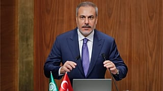 وزير الخارجية التركي هاكان فيدان