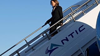 Kamala Harris arrives at Philadelphia