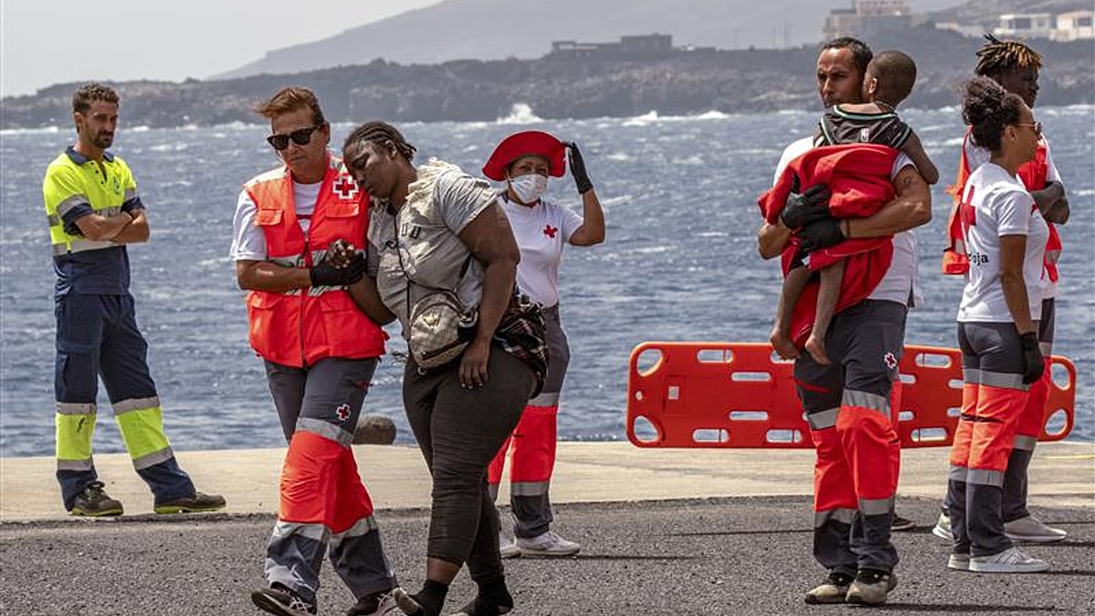 Migrantes ilegais chegam à Gran Canária