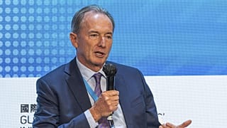 Morgan Stanley Yönetim Kurulu Başkanı ve CEO'su James Gorman, Hong Kong'da düzenlenen Küresel Finans Liderleri Yatırım Zirvesi'nde konuşuyor. 2 Kasım 2022.